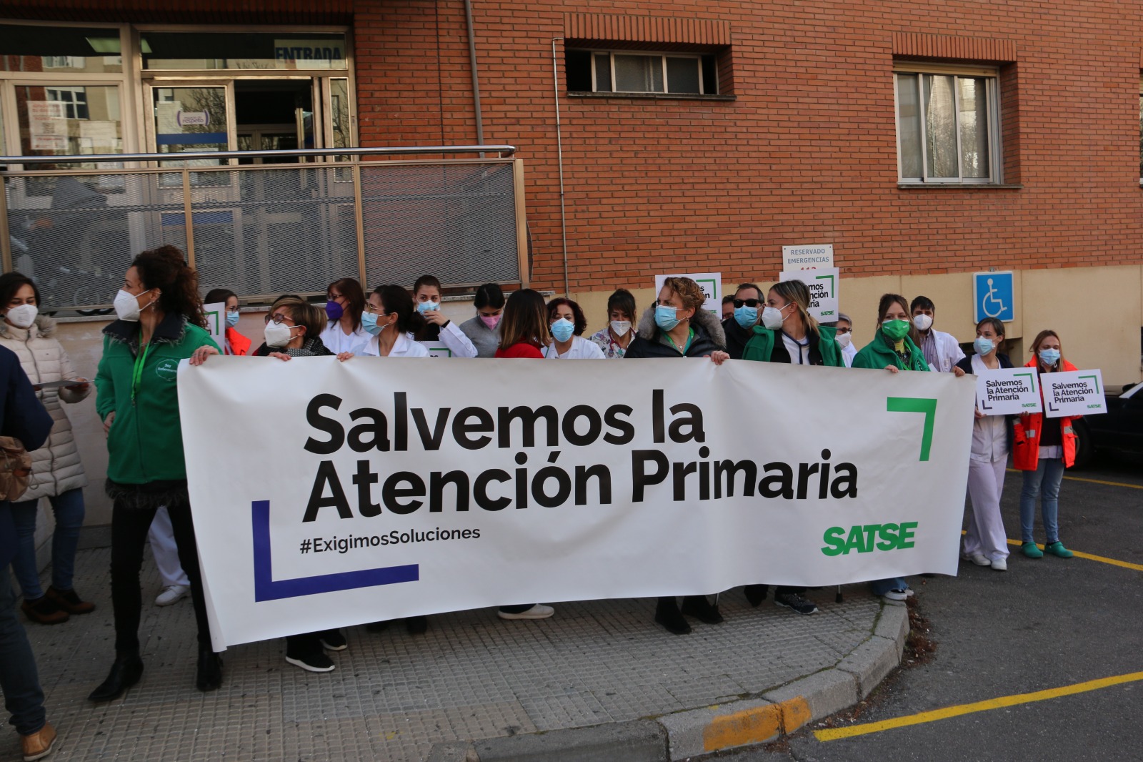 Concentración de enfermeras y delegadas de SATSE en León