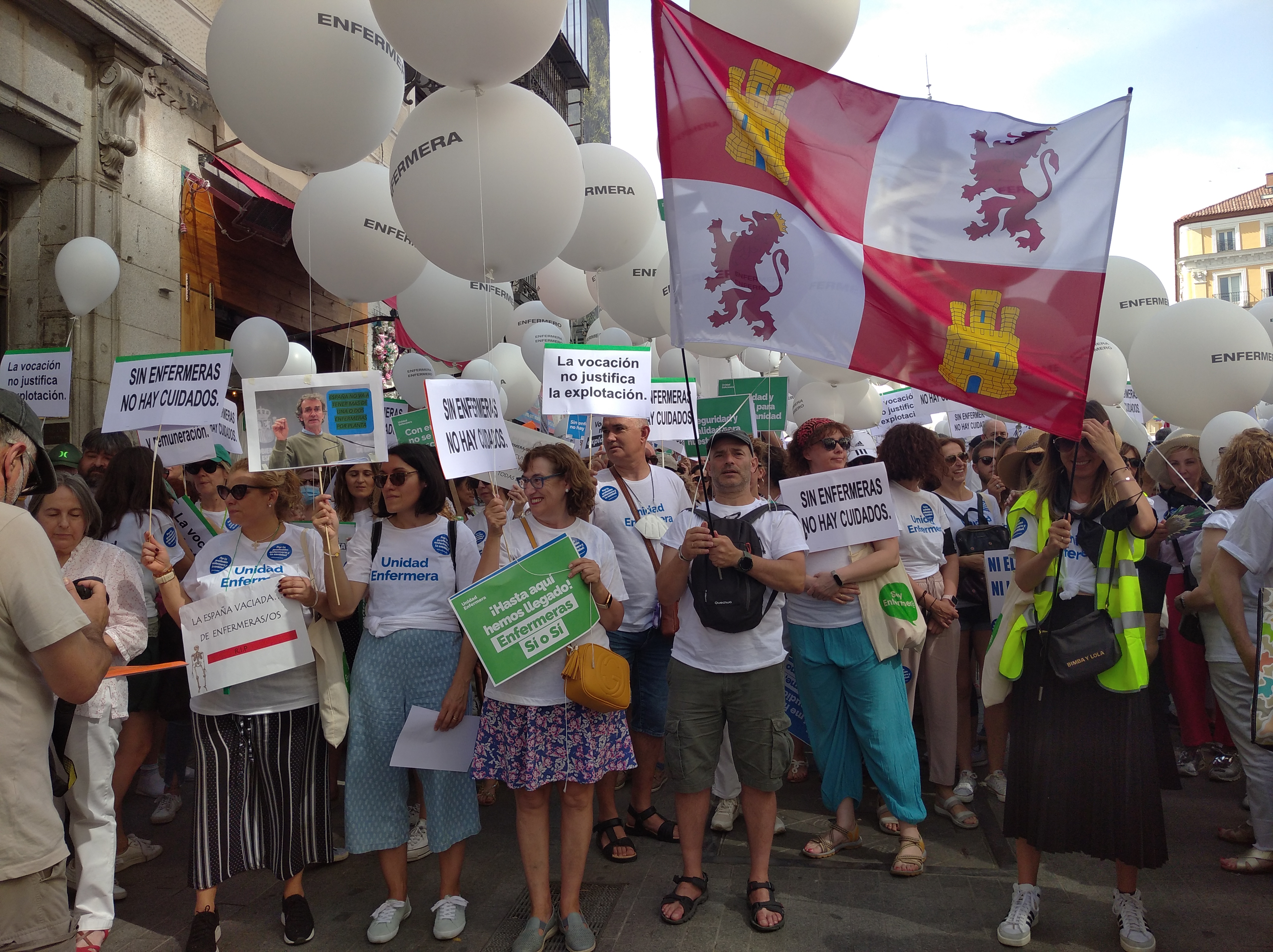 Delegados de SATSE en la manifestación de Madrid el 18 de junio de 2022