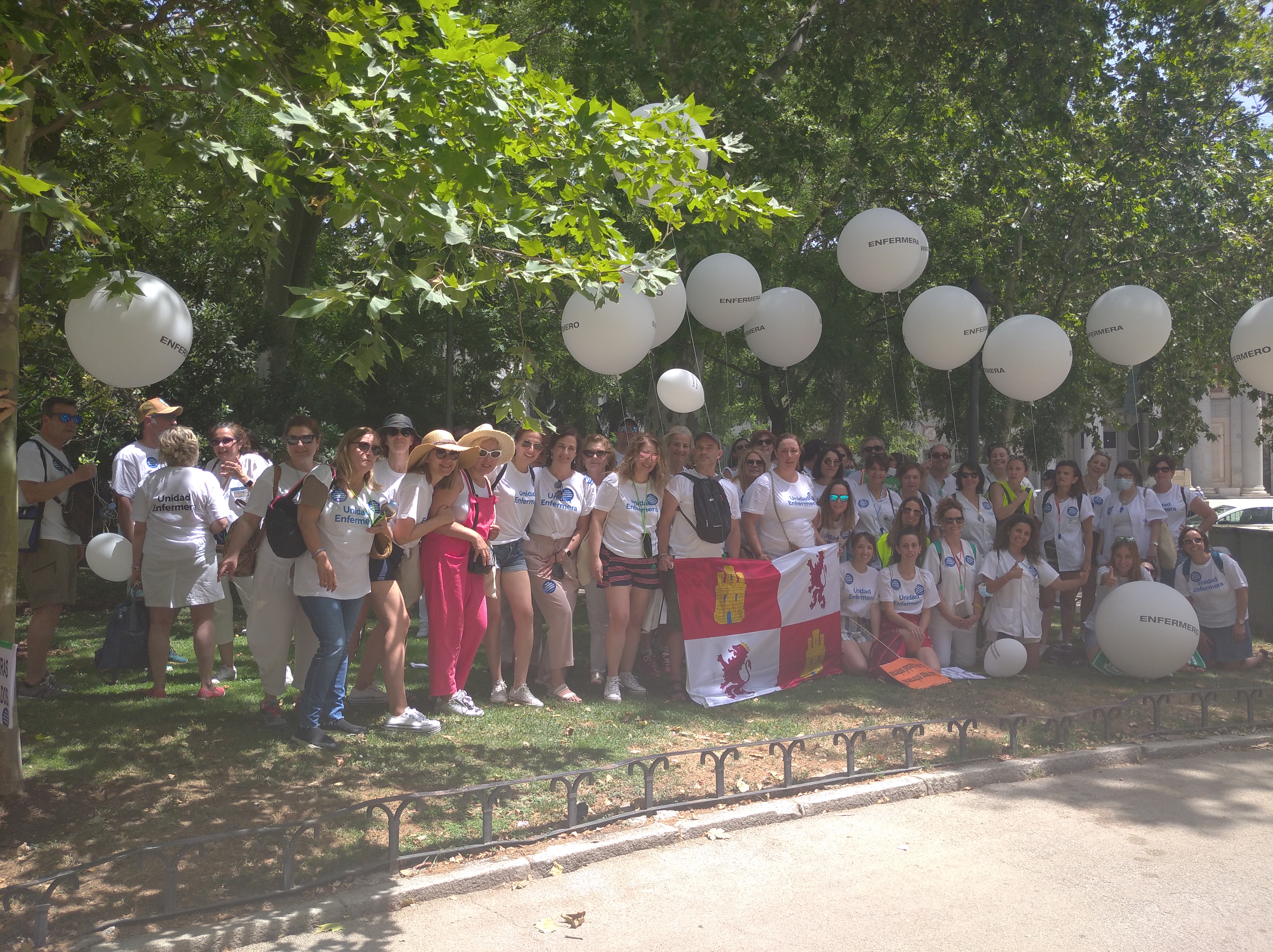Imagen de grupo de los delegados de SATSE en la manifestación de Madrid el 18 de junio de 2022