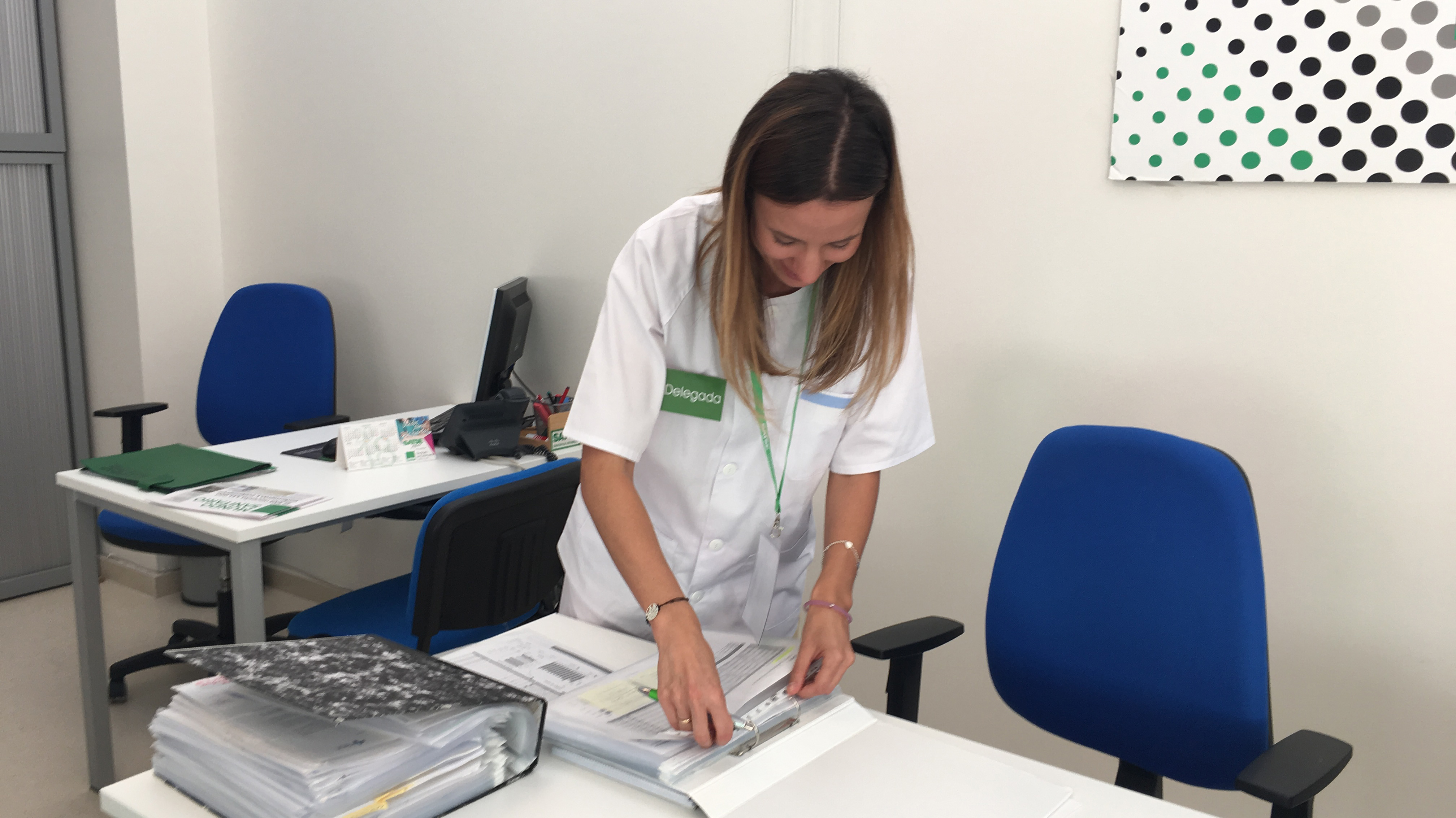 Una enfermera en un centro sanitario de la Comunidad en una imagen de archivo